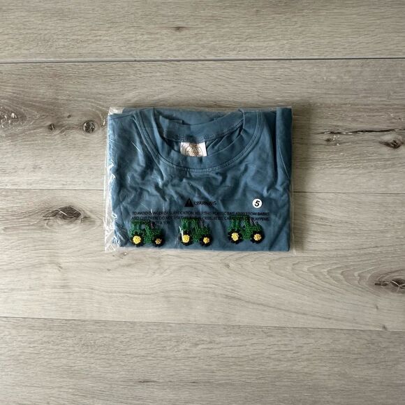 Southern Sass Smocks Tractor French Knot
Shirt Blue 5 NWT‎ IN PACKAGING - Picture 2 of 6